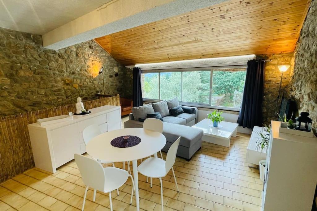 Apartamento Gite Des 3 Vallees - Le Soleil Des Cevennes Saint-Jean-du-Gard Exterior foto